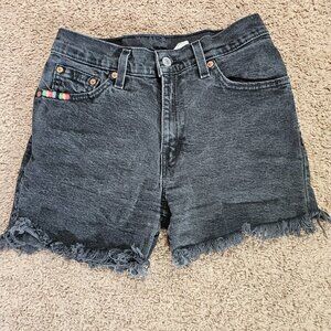 Levis 517 Jean Shorts Womens 27x3.5 Black Raw Hem Denim Boho Beach